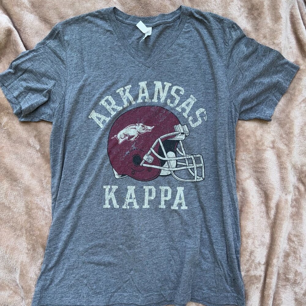 Athletic Grey Arkansas Razorbacks Kappa V-Neck T-Shirt -- Size Medium